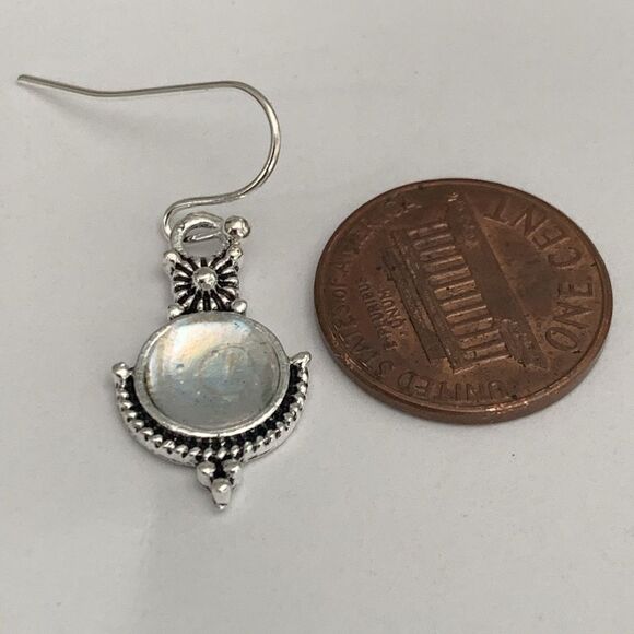 Vintage Balinese Style Faux Moonstone Opal & Silver Tone Ornate Earrings Unisex - Picture 6 of 7